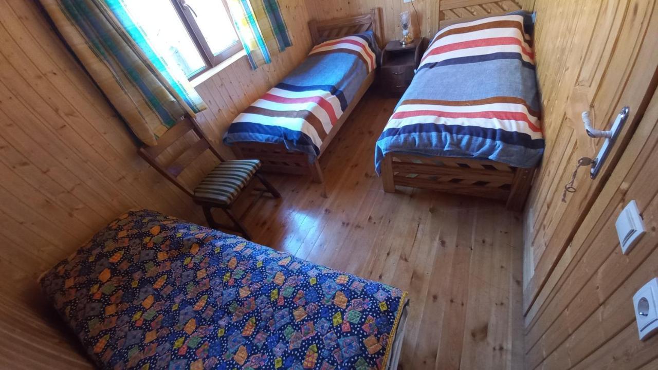 Guest House Elisabeth Adishi Esterno foto